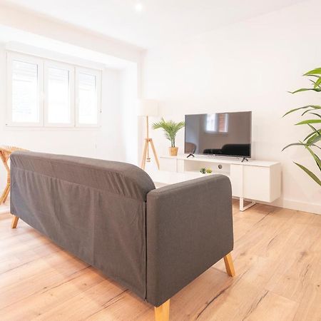 גיחון Apartamento Larra מראה חיצוני תמונה